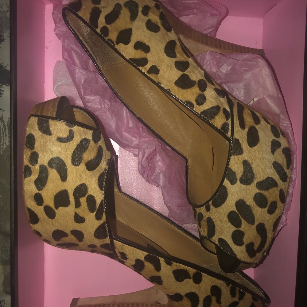 Steve Madden Leopard Peep Toe High Heel Shoes